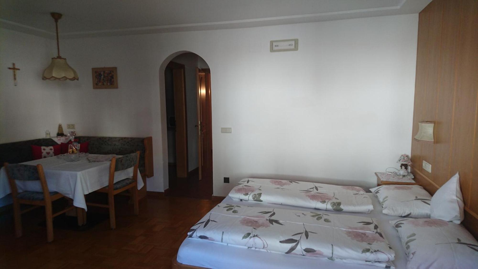 Residence Ploner San Cassiano  Room photo